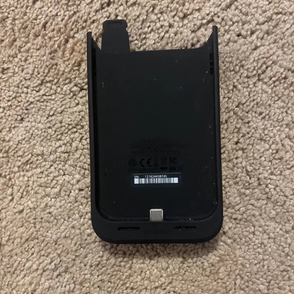 Mophie Juice Pack Slim Protective Charging Case FOR iPhone 15 Pro 6.1